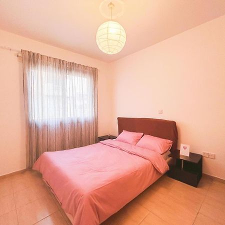 Chloraka- 2 Bedrooms - Pool エクステリア 写真